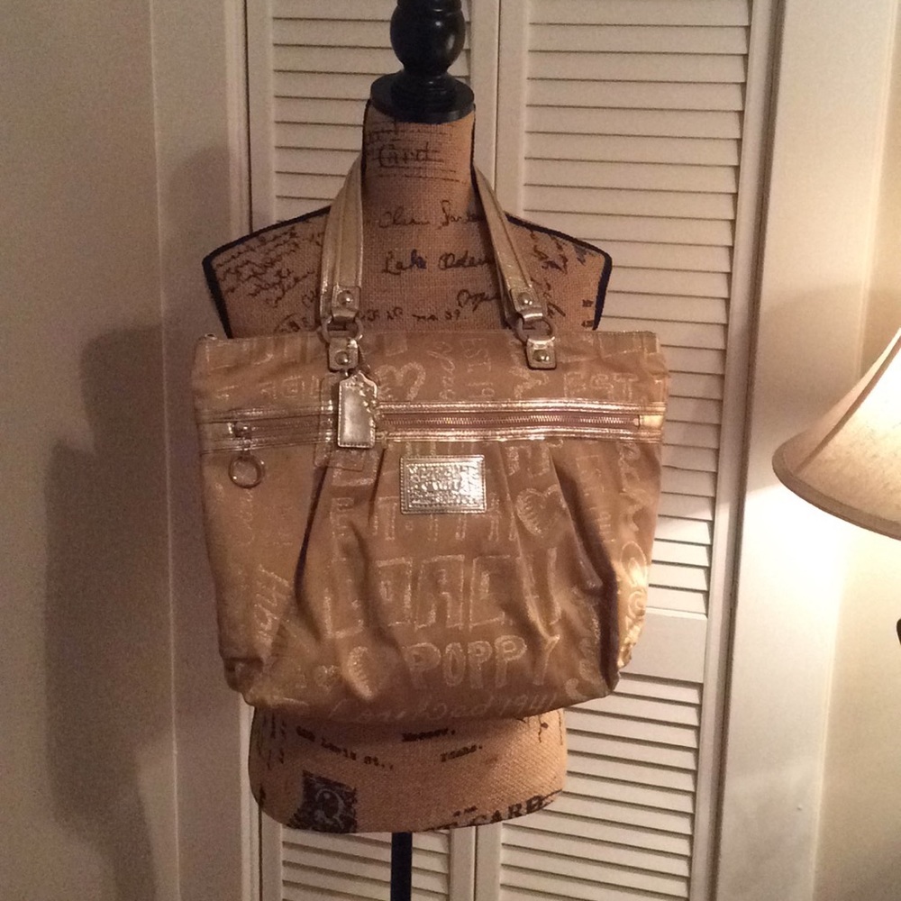 COACH Poppy Tote